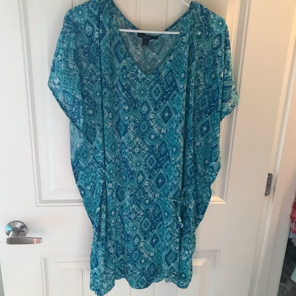 Tops - Turquoise Tunic/ Cover Up 💙